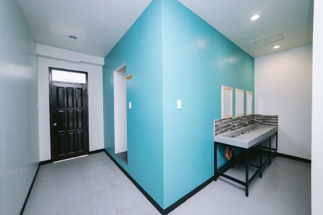 Napsule Suites Davao Ngoại thất bức ảnh